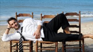 Фото дня: бренд Jacquemus анонсував вихід нової лінійки синьо-жовтою світлиною українського фотографа