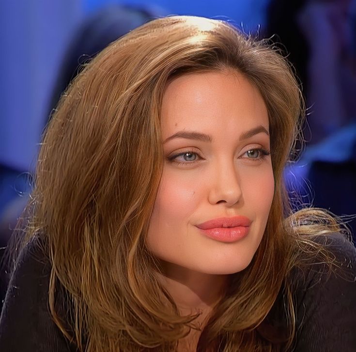 Анджелина Джоли Фигура: секреты стройности и влияние на образ жизни