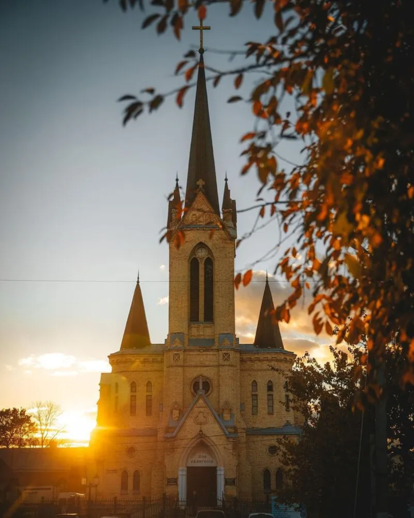 Лютеранська кірха (Луцьк)